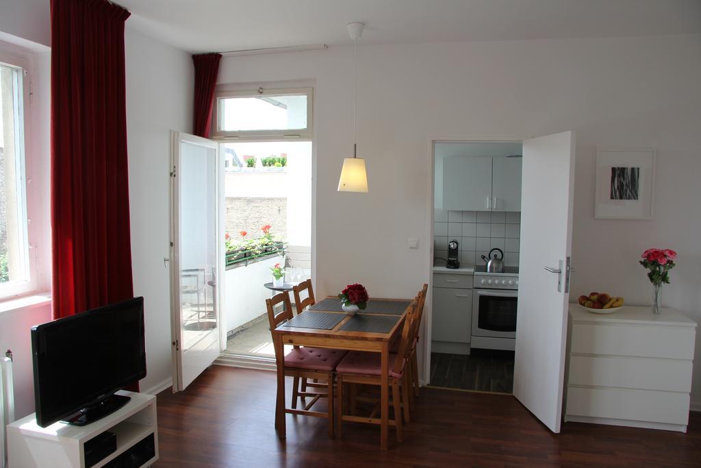 Nollendorf Apartment *